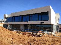 Vivienda unifamiliar con Geotermia Waterkotte para ACS, calefacción y refrigeración pasiva por Suelo Radiante, recuperador de calor y solar térmica.